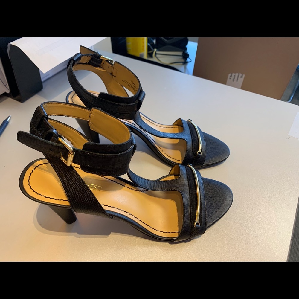 Nine West brand new black sandals
